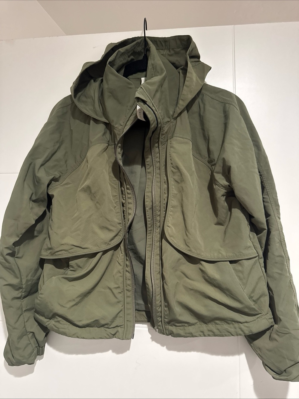 Lululemon Always Effortless Jacket Medium Olive Green Utility Coat Size 4 READ